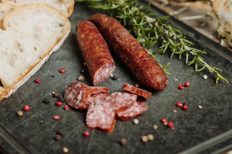 Schafhauswürstel von der Schafzucht Zwischenberger