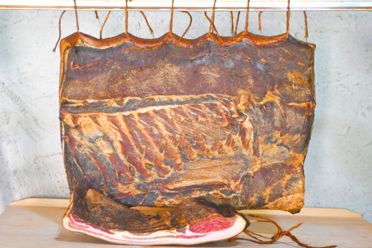 Ganze Seite Seitenspeck von Michael Fasching vom Gasslerhof aus Osttirol